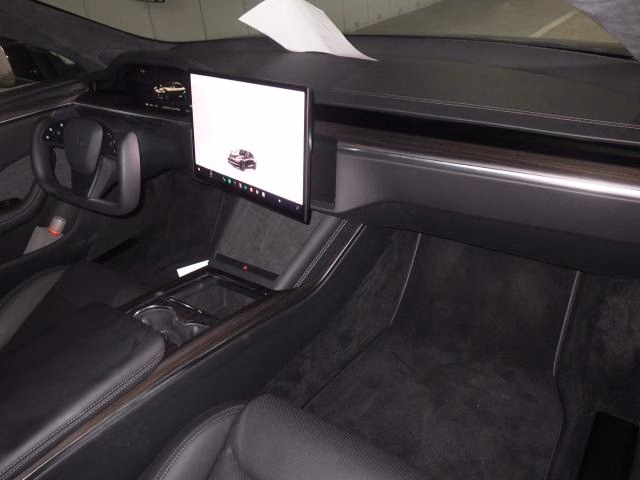 TESLA MODEL S