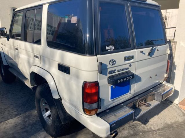 TOYOTA LAND CRUISER PRADO