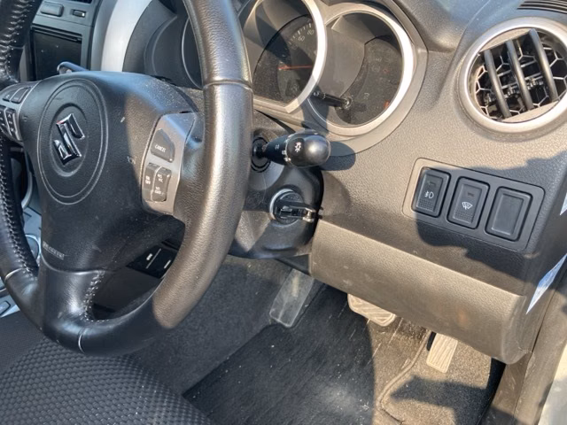 SUZUKI ESCUDO