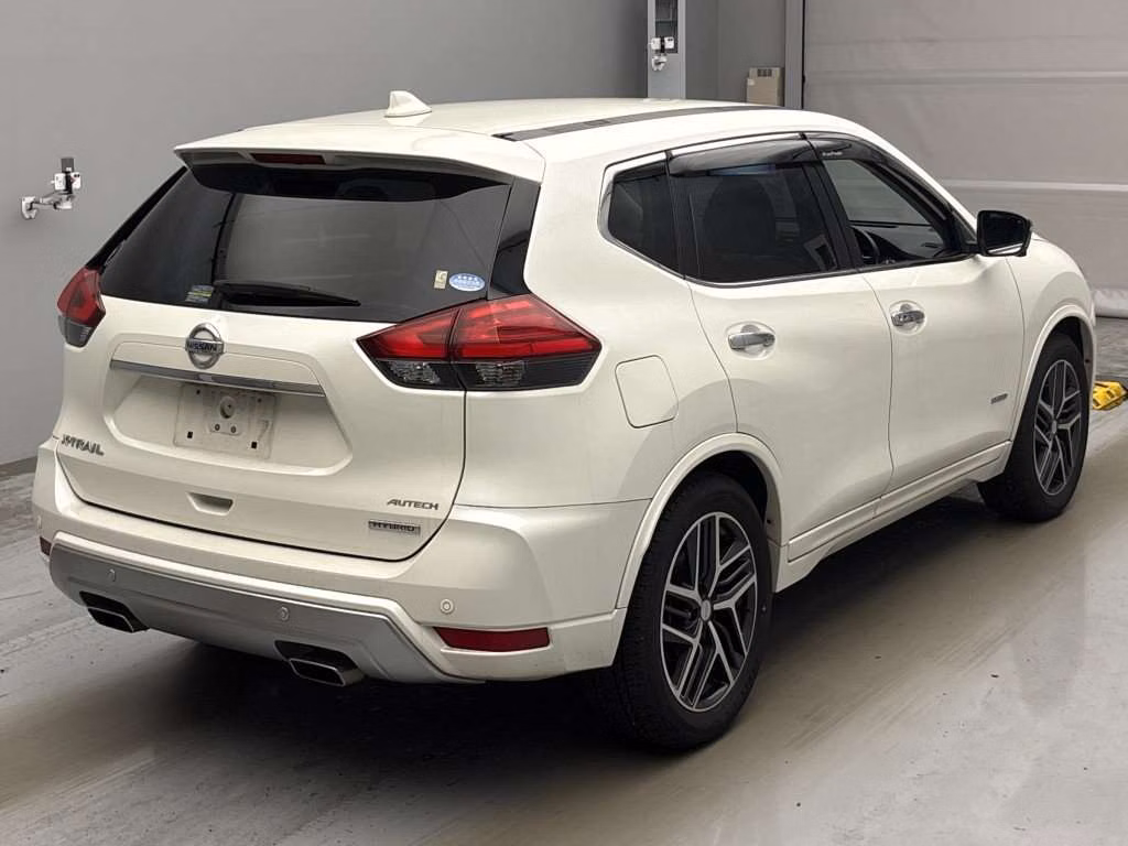 NISSAN X-TRAIL