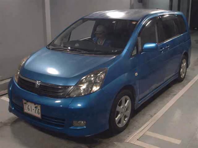TOYOTA ISIS