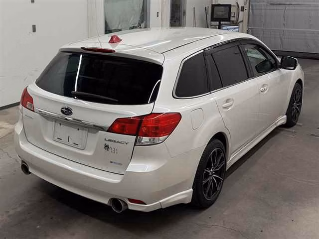 SUBARU LEGACY