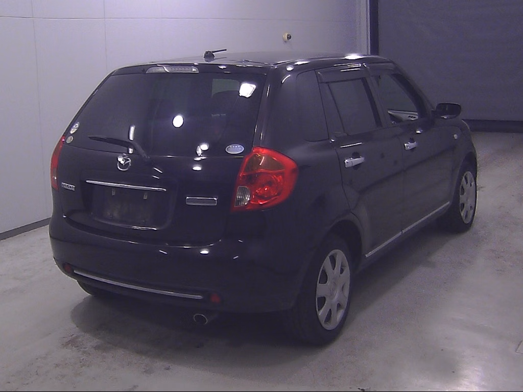 MAZDA VERISA