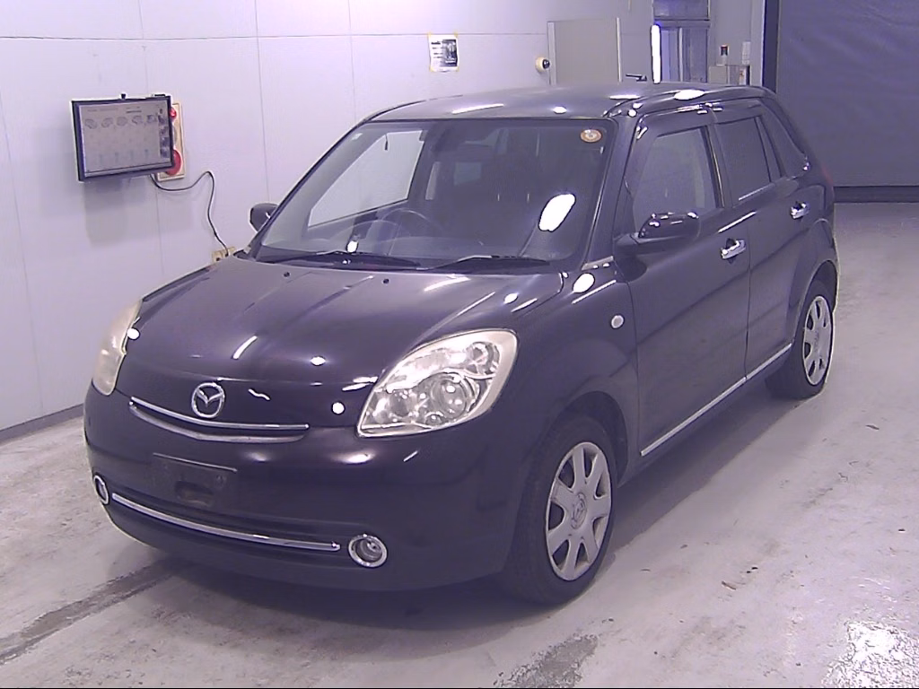 MAZDA VERISA
