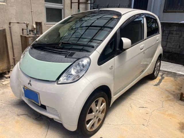 MITSUBISHI I-MIEV