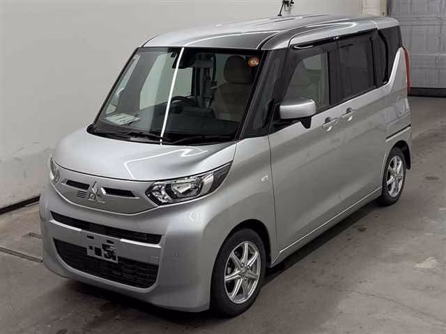MITSUBISHI EK SPACE