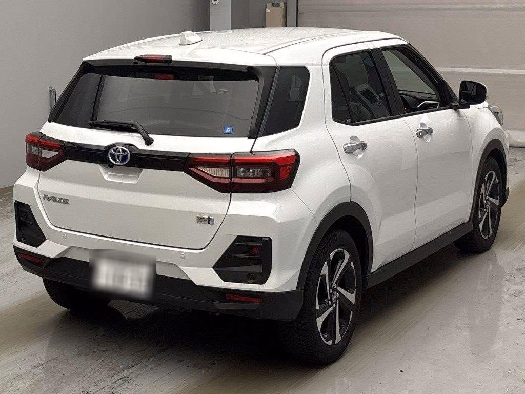 TOYOTA RAIZE