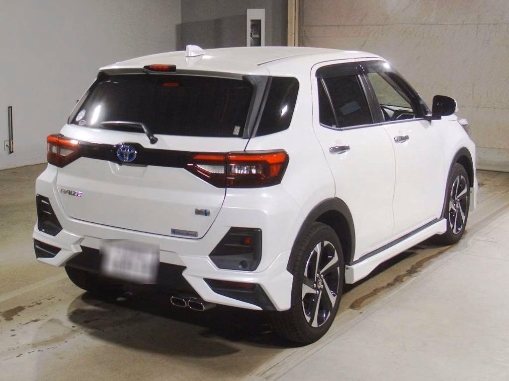 TOYOTA RAIZE
