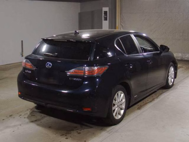 LEXUS CT200H