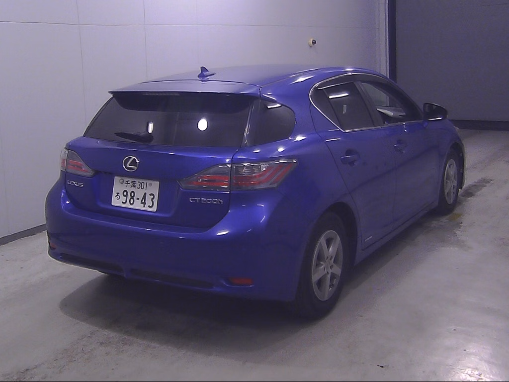 LEXUS CT200H