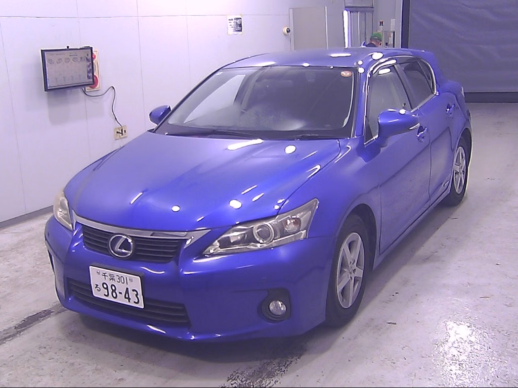 LEXUS CT200H