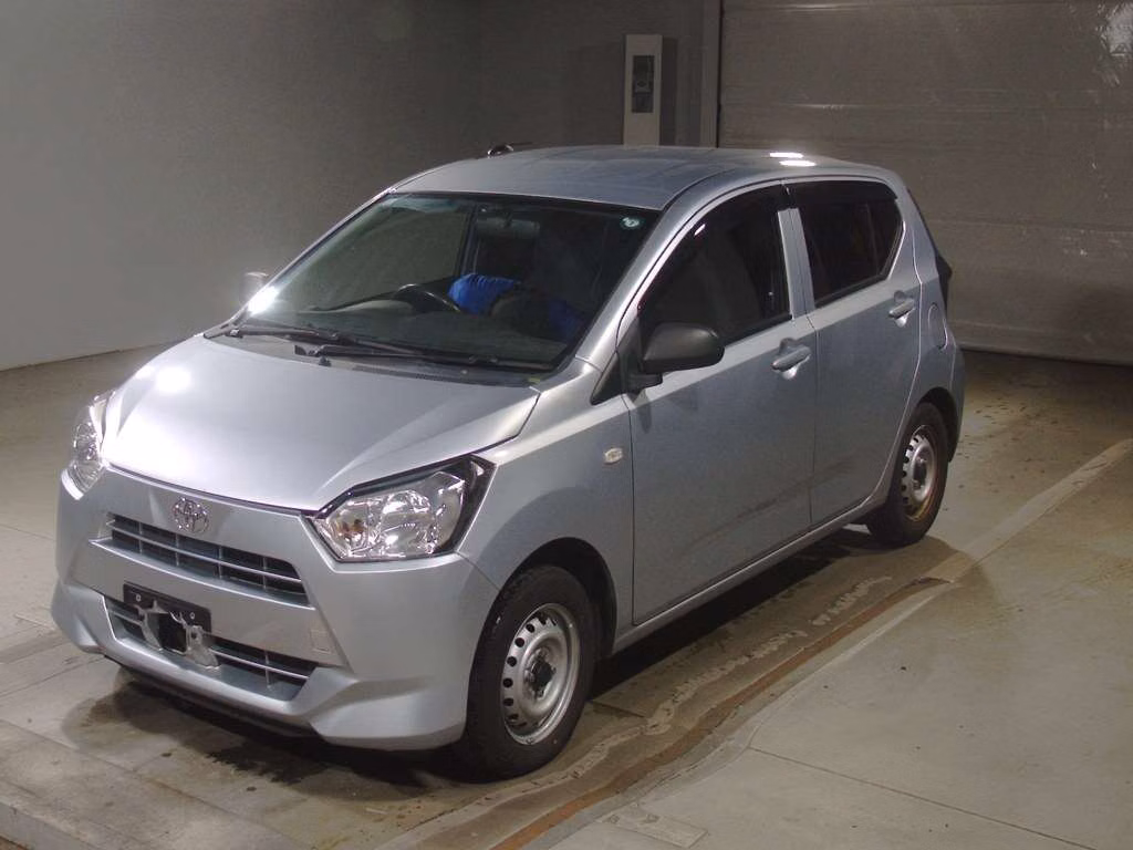 TOYOTA PIXIS EPOCH
