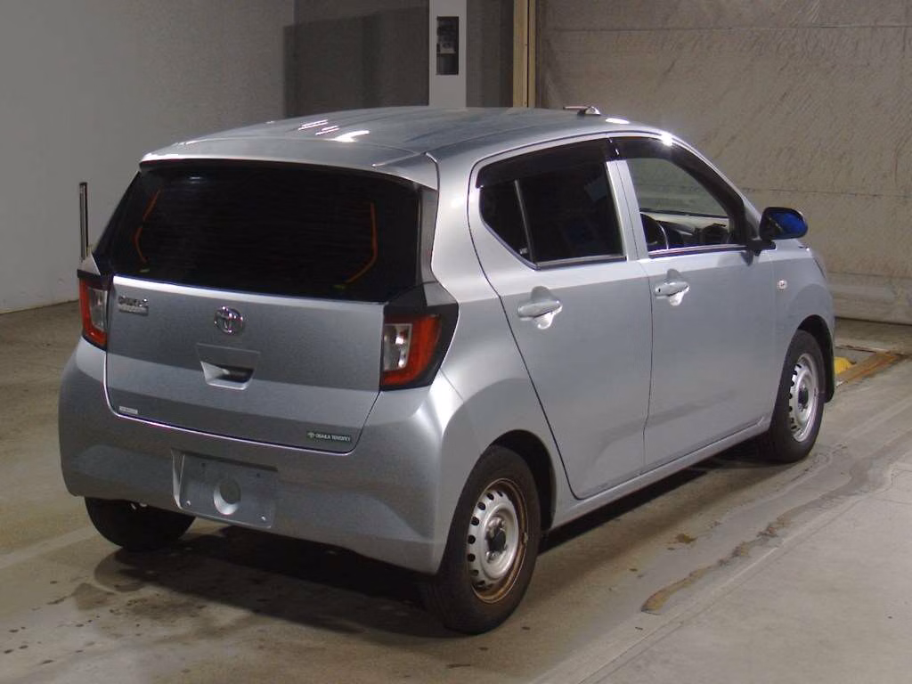 TOYOTA PIXIS EPOCH