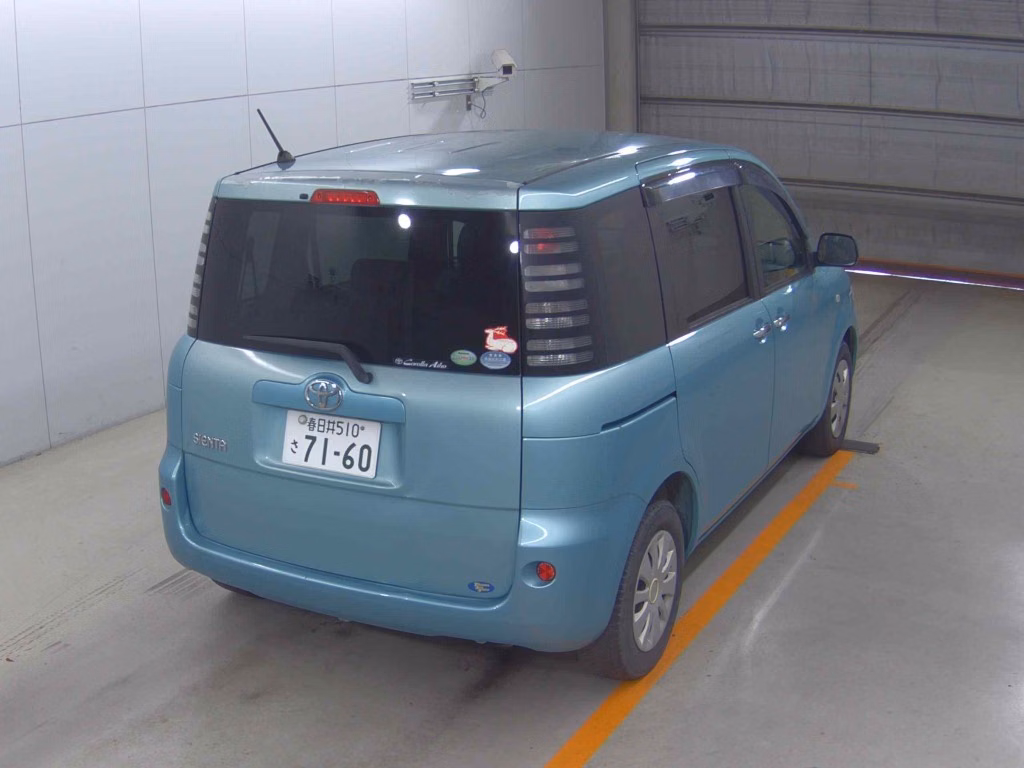 TOYOTA SIENTA