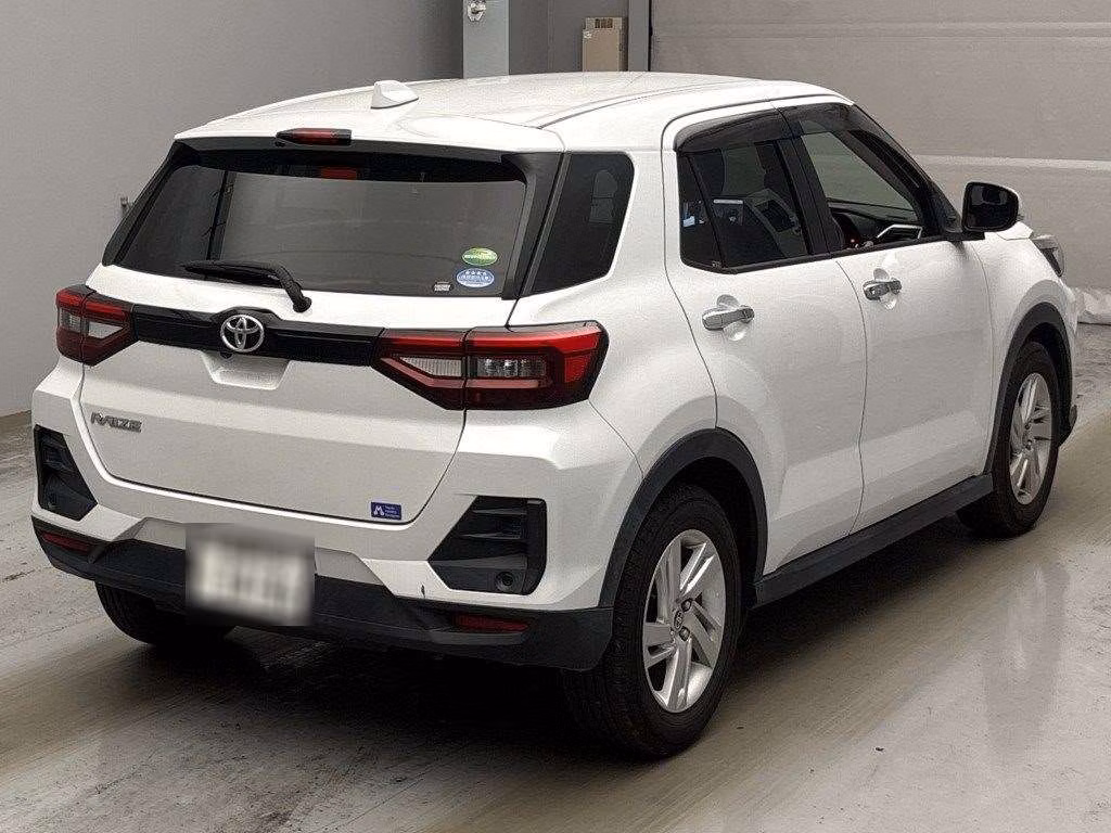 TOYOTA RAIZE