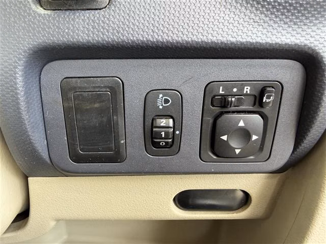 NISSAN OTTI
