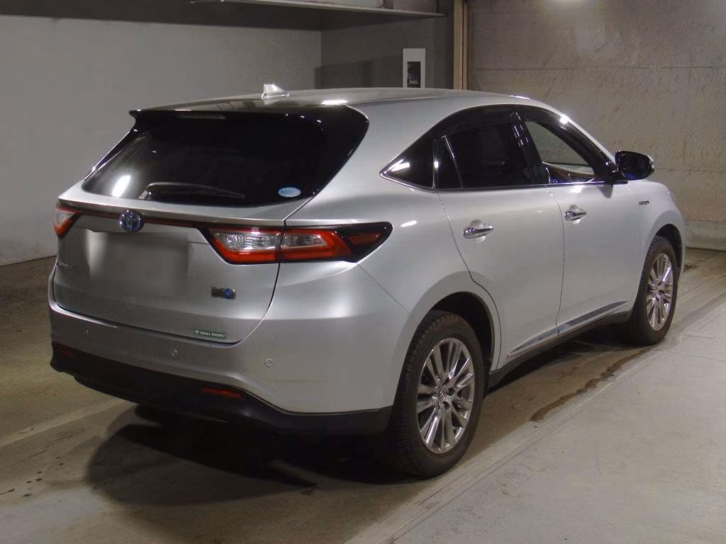 TOYOTA HARRIER