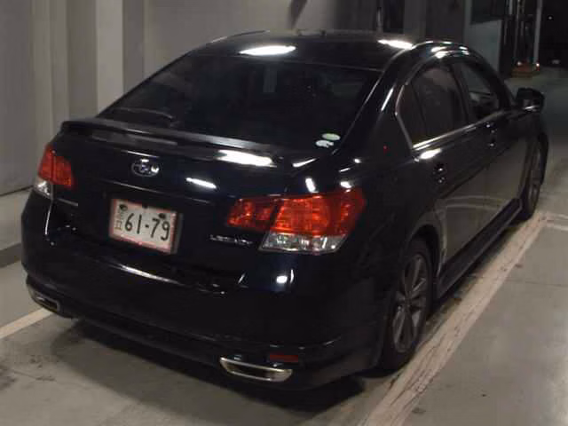 SUBARU LEGACY B4
