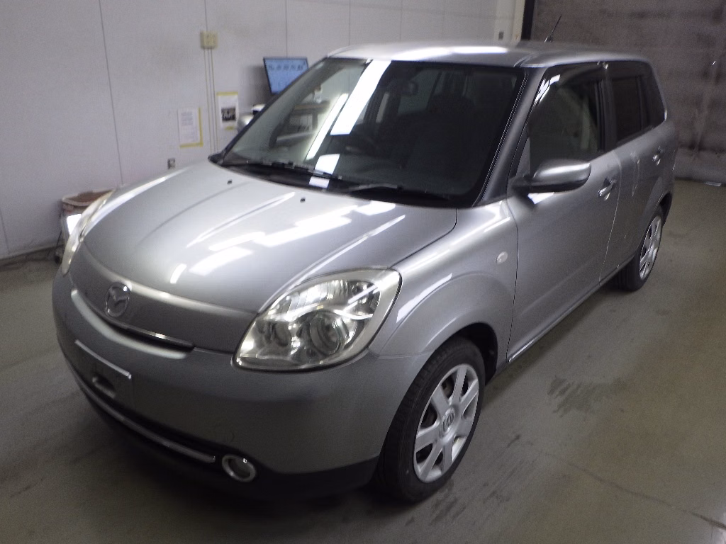 MAZDA VERISA