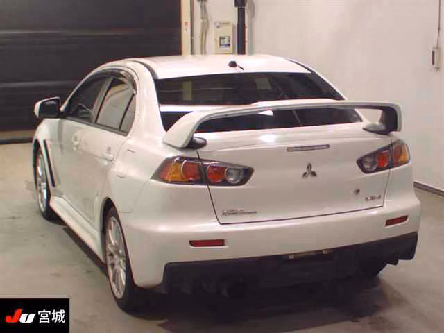 MITSUBISHI LANCER EVOLUTION