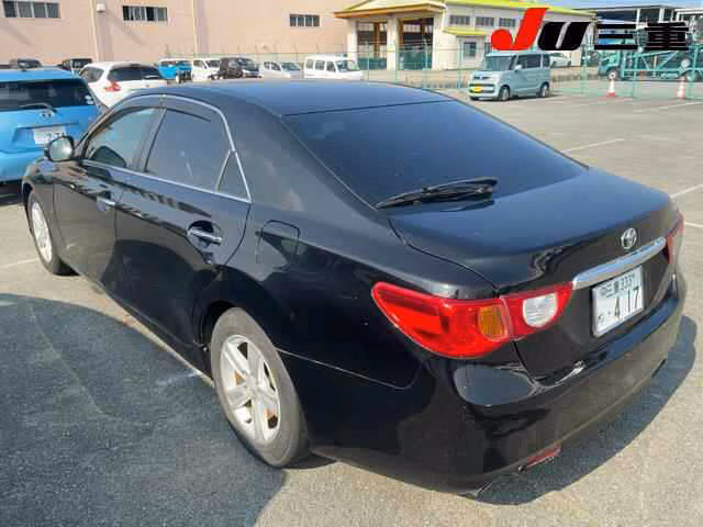 TOYOTA MARK X