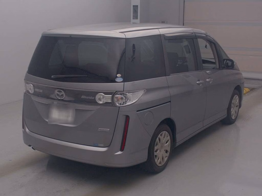 MAZDA BIANTE