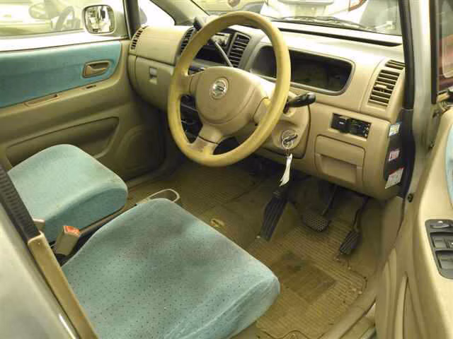 NISSAN MOCO