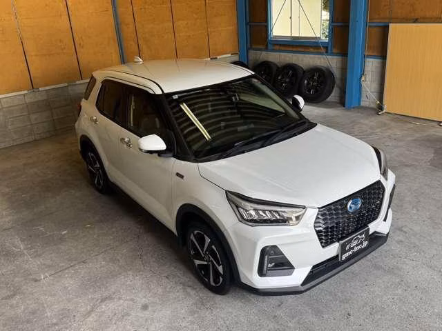 DAIHATSU ROCKY
