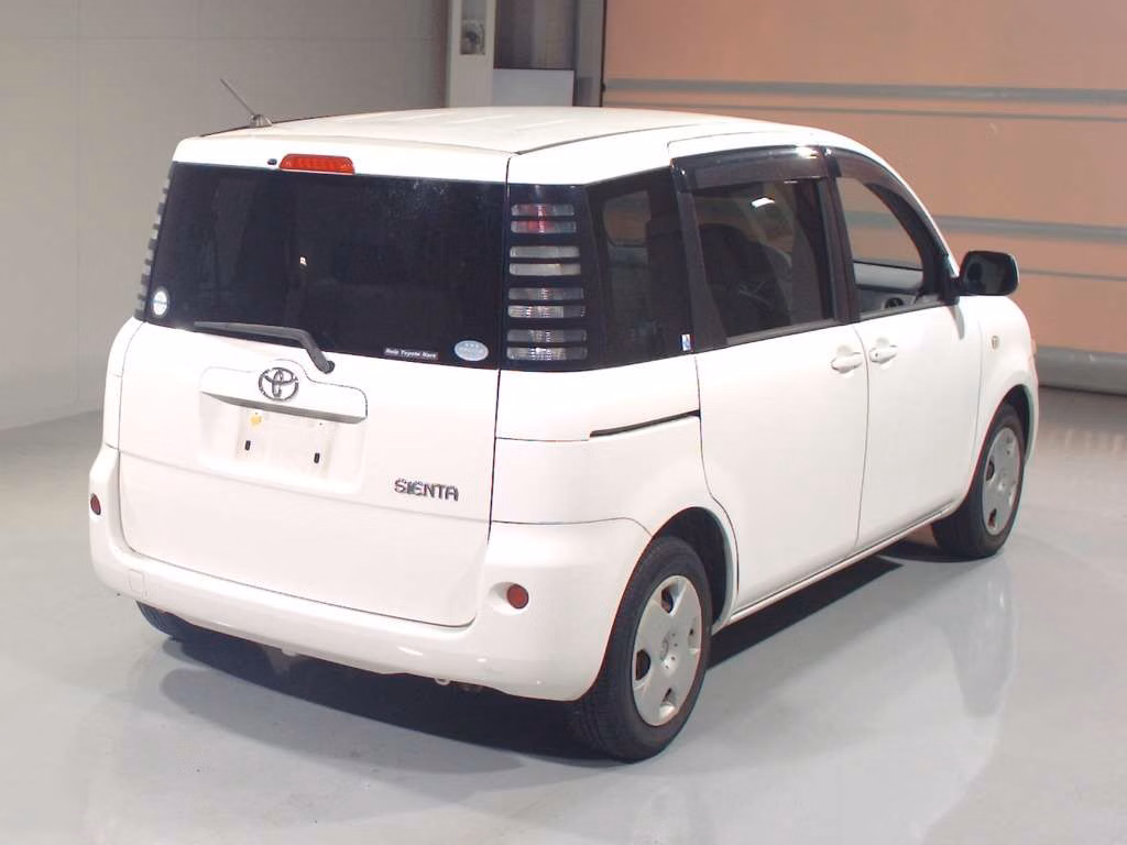 TOYOTA SIENTA