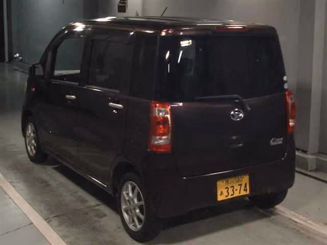 DAIHATSU TANTO EXE