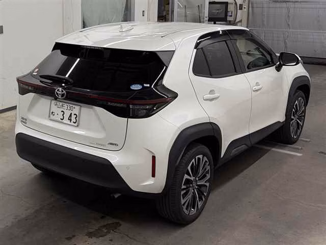 TOYOTA YARIS CROSS