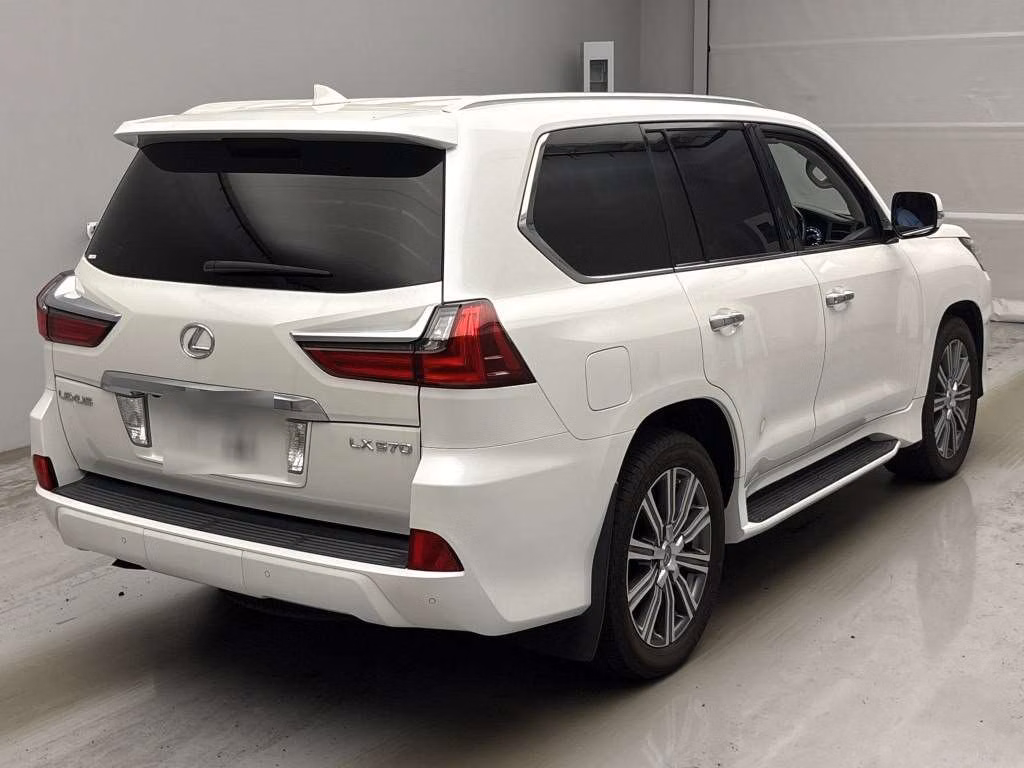 LEXUS LX570