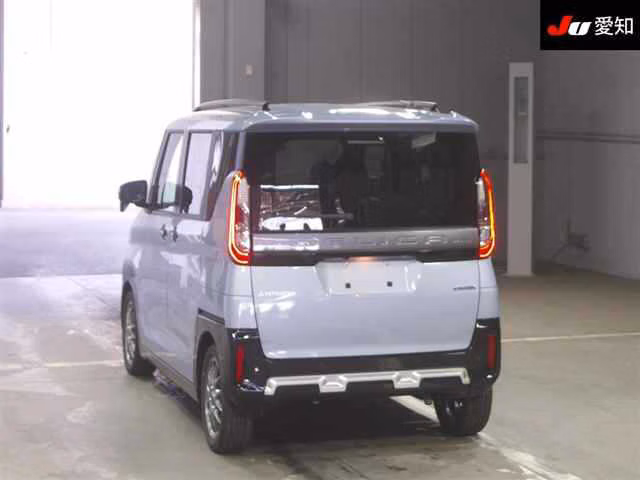MITSUBISHI DELICA MINI