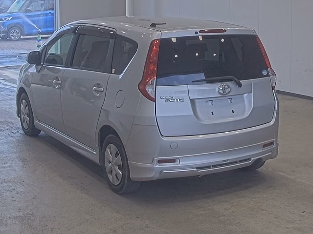 TOYOTA PASSO SETTE