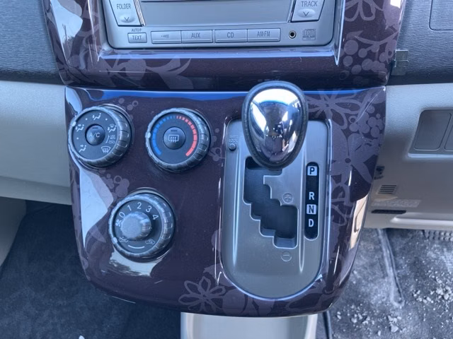 TOYOTA PASSO SETTE