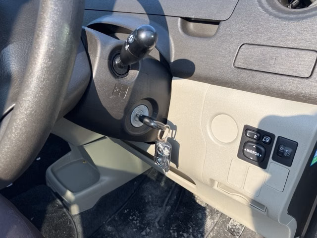TOYOTA PASSO SETTE