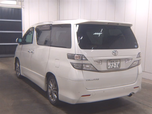 TOYOTA VELLFIRE