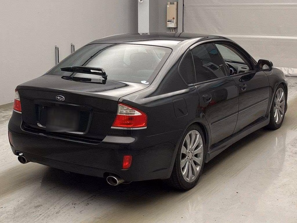 SUBARU LEGACY B4