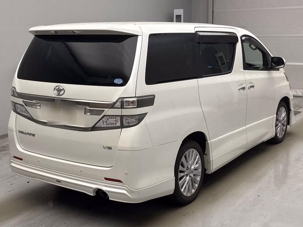 TOYOTA VELLFIRE