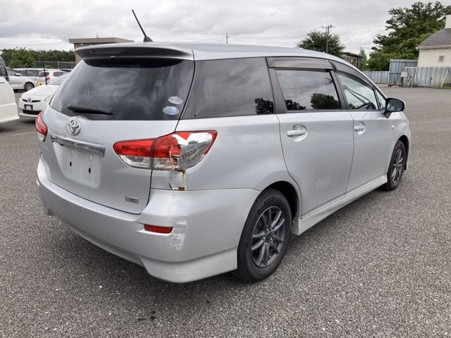TOYOTA WISH
