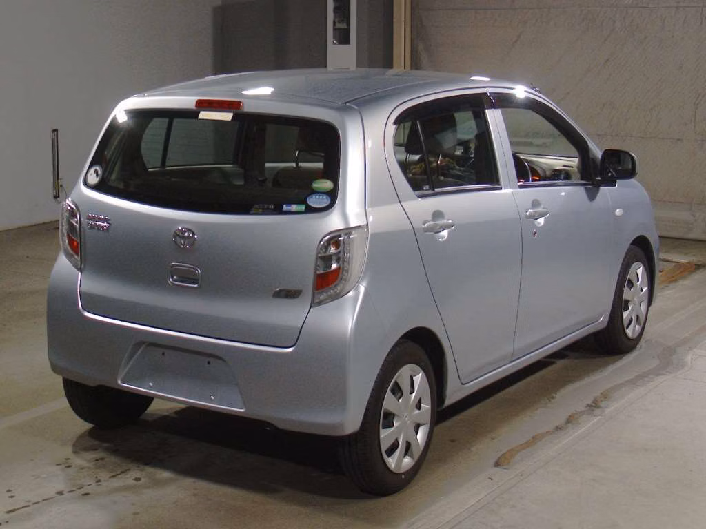 TOYOTA PIXIS EPOCH