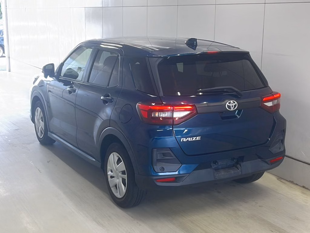 TOYOTA RAIZE