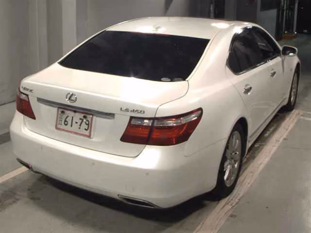 LEXUS LS460