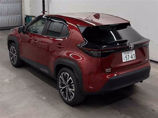 TOYOTA YARIS CROSS