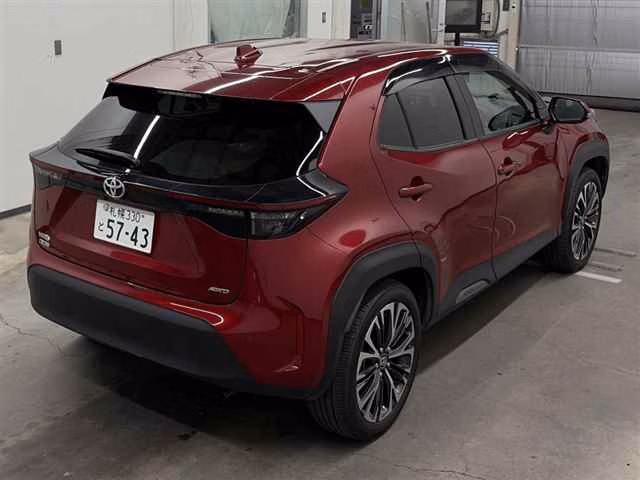 TOYOTA YARIS CROSS