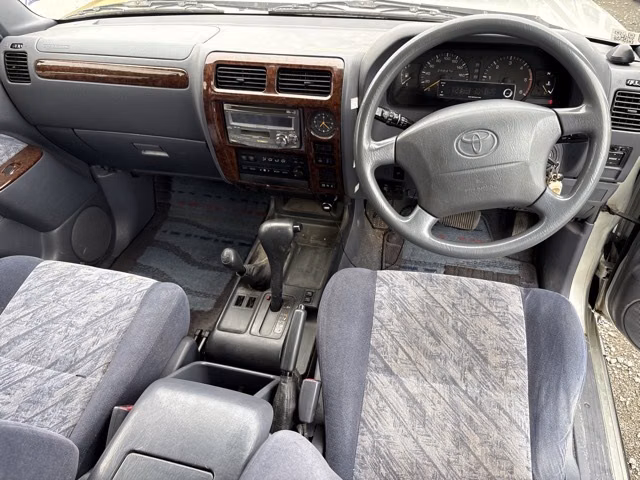 TOYOTA LAND CRUISER PRADO