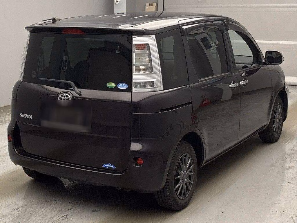 TOYOTA SIENTA