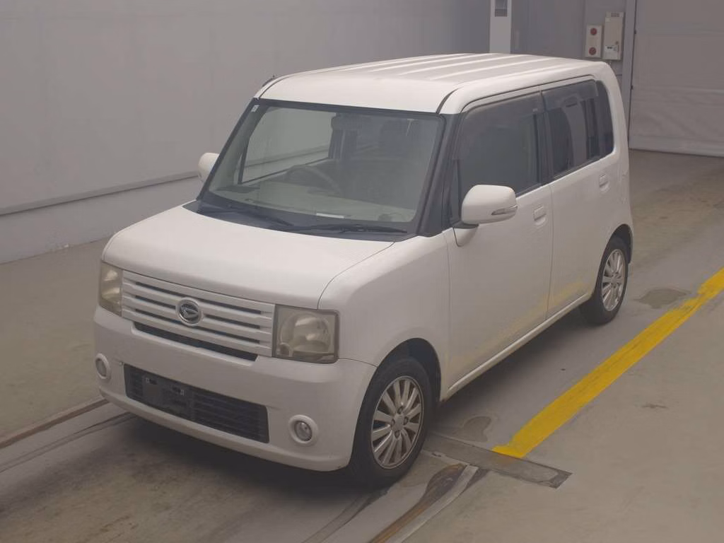 DAIHATSU MOVE CONTE
