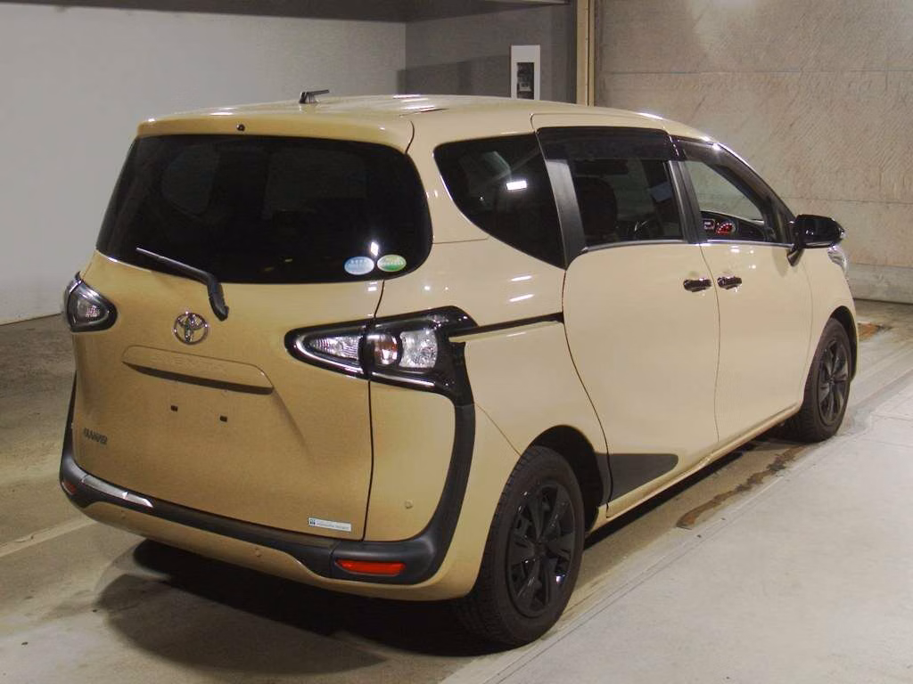 TOYOTA SIENTA