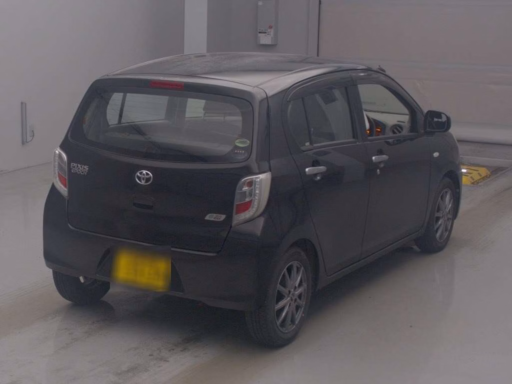 TOYOTA PIXIS EPOCH